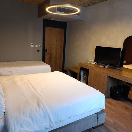 Toka Hotel Restaurant Udenisht Ngoại thất bức ảnh