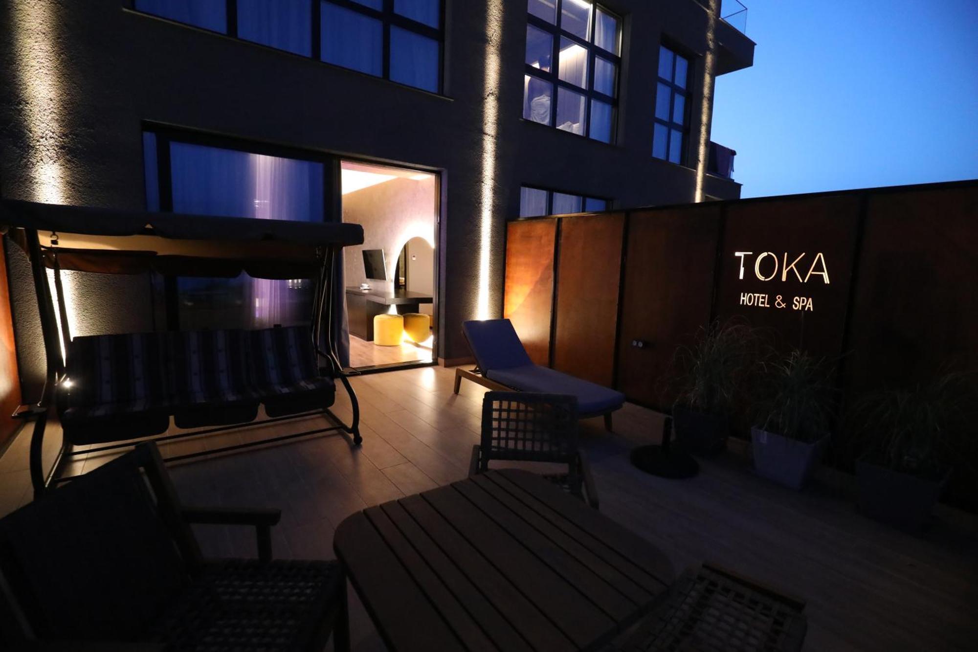 Toka Hotel Restaurant Udenisht Ngoại thất bức ảnh