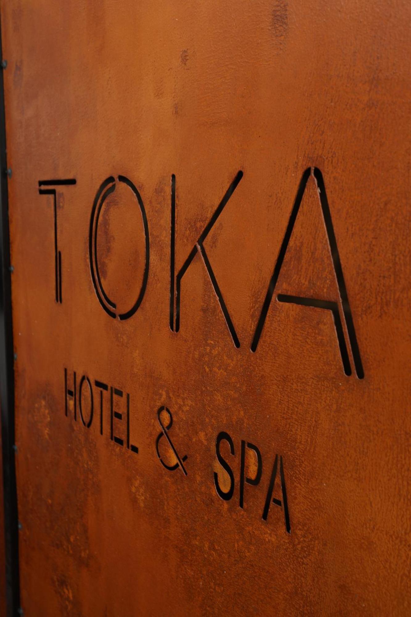 Toka Hotel Restaurant Udenisht Ngoại thất bức ảnh