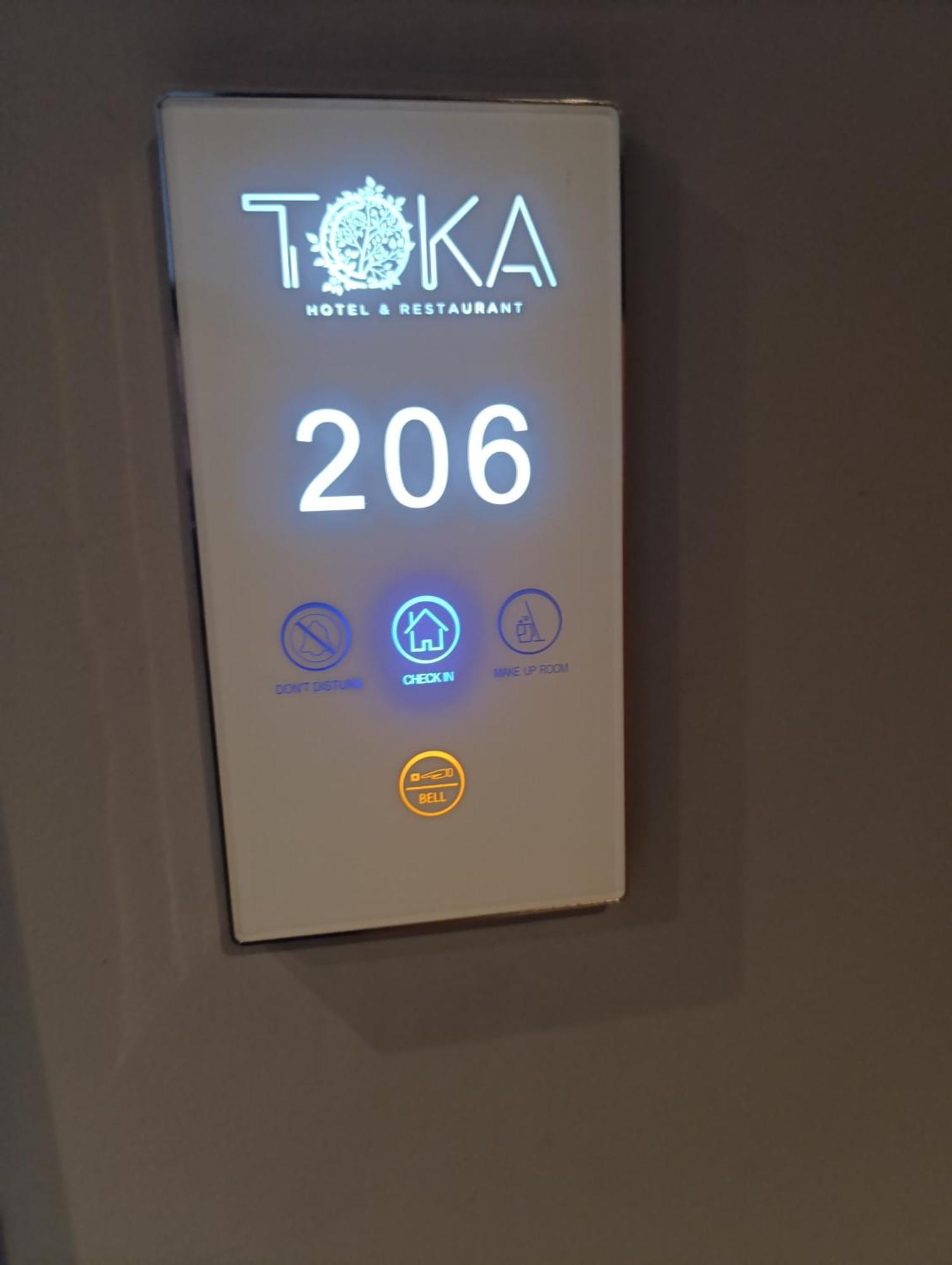 Toka Hotel Restaurant Udenisht Ngoại thất bức ảnh