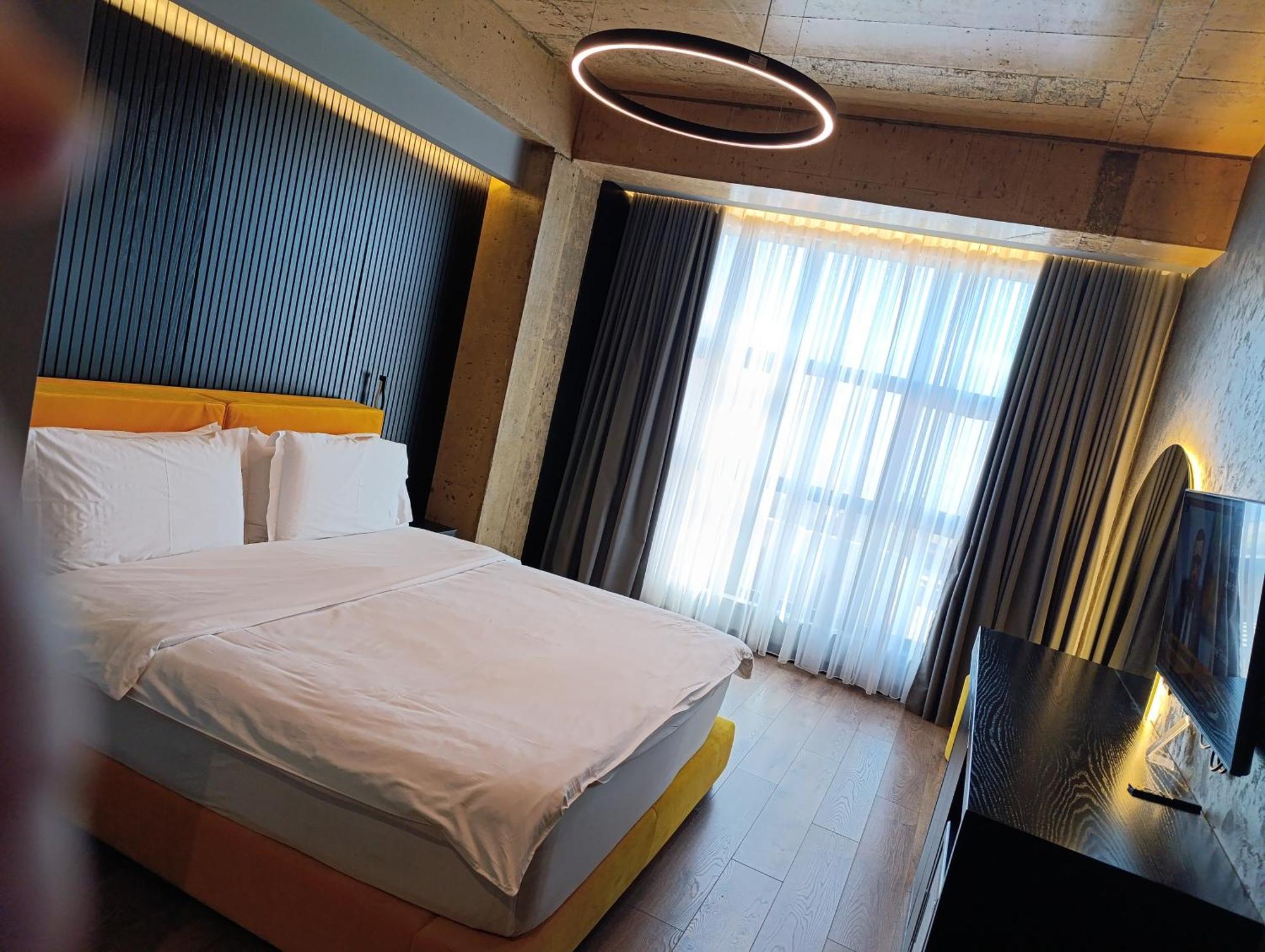 Toka Hotel Restaurant Udenisht Ngoại thất bức ảnh